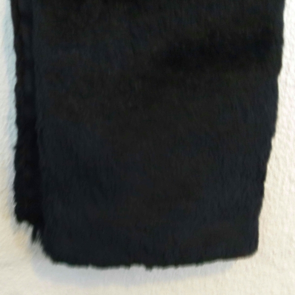 BLOOMINGDALE'S SCARF - Picture 2 of 5